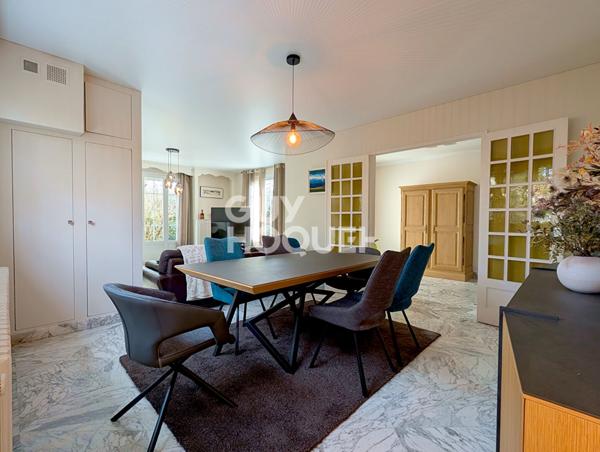 Maison Ecole Valentin, 6 chambres, terrain 26 ares