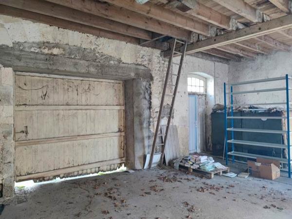 Maison à vendre |  Chalais |  6 pièces | 126 m²