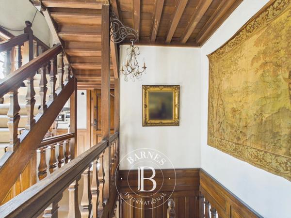 Loos, Château 3 Chambres -  221 m² à vendre