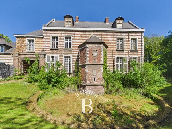 Loos, Château 3 Chambres -  221 m² à vendre