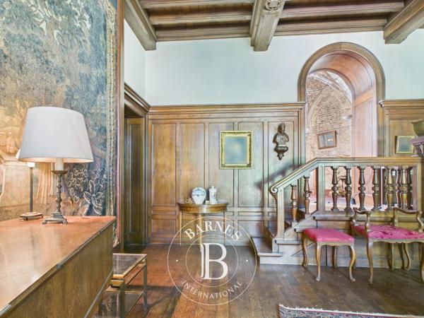Loos, Château 3 Chambres -  221 m² à vendre