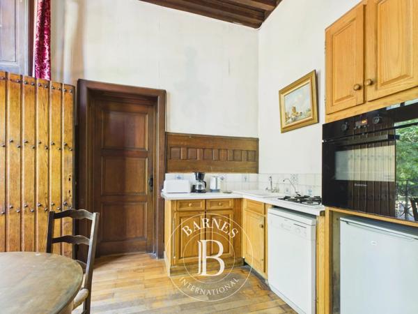 Loos, Château 3 Chambres -  221 m² à vendre