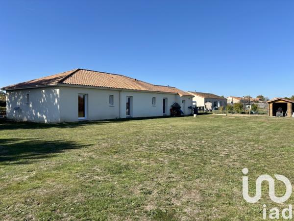 Maison à vendre 6 pièces 150 m² Luché-Thouarsais