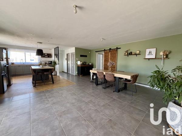 Maison à vendre 6 pièces 150 m² Luché-Thouarsais