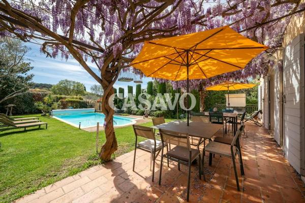 Vente Maison 8 pièces de 211m² - 13320 Bouc-Bel-Air