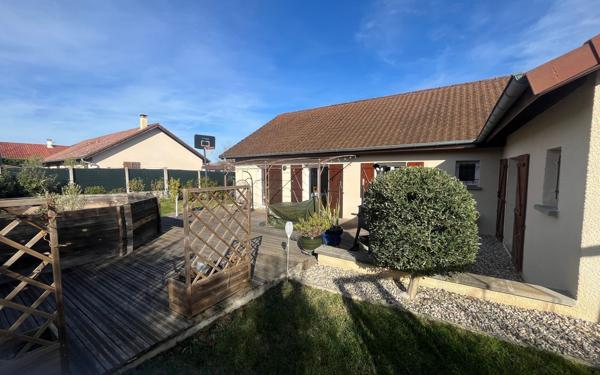 Maison à vendre    5 pièces •  Morestel