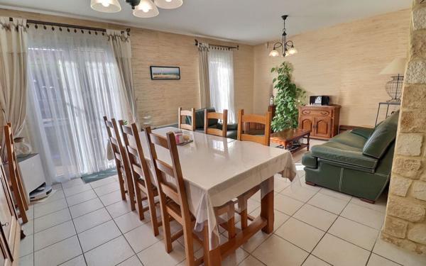 Maison à vendre    5 pièces •  Morestel