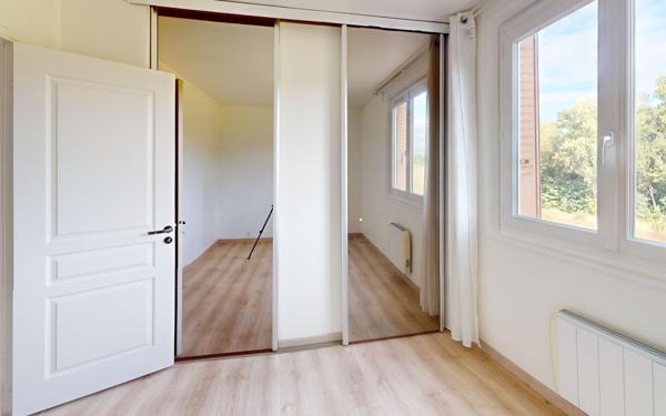 Appartement à louer    4 pièces • 71,68 m2 Vaulx-en-Velin