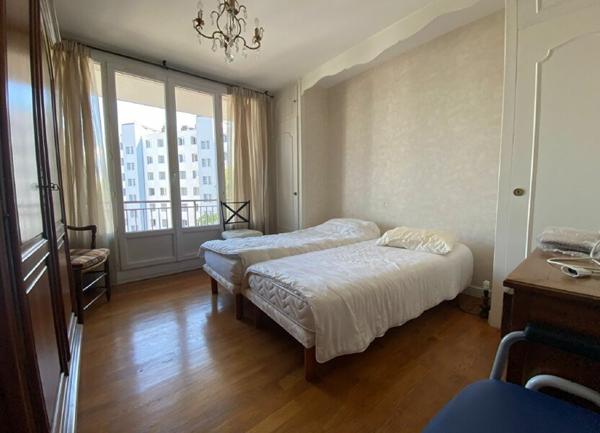 Appartement à vendre    3 pièces • 84,42 m2 Grenoble