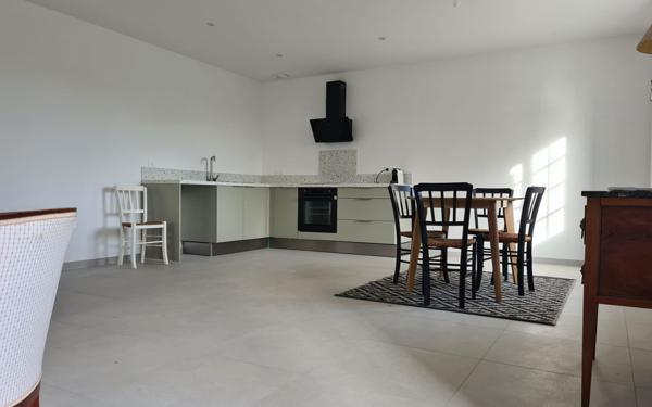 Appartement à vendre    3 pièces • 89,87 m2 Vaux-sur-Mer