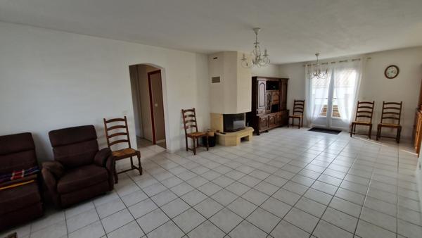 NOUVEAU PRIX! Centre ville LOROUX-BOTTEREAU