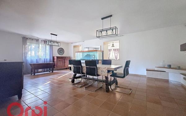 Maison à vendre    5 pièces •  Lansargues