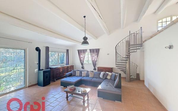 Maison à vendre    5 pièces •  Lansargues