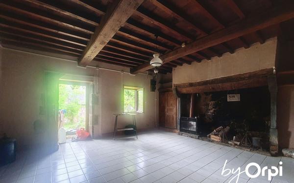 Maison à vendre    3 pièces • 81,85 m2 Saint-Georges-de-Mons