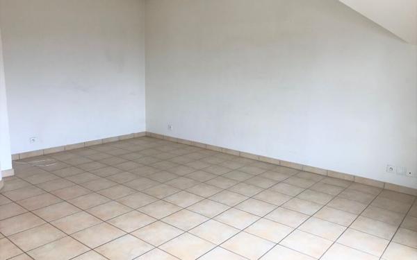 Appartement à louer    2 pièces • 49,10 m2 Massy