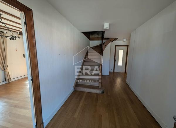 Maison 8 pièces 168 m2