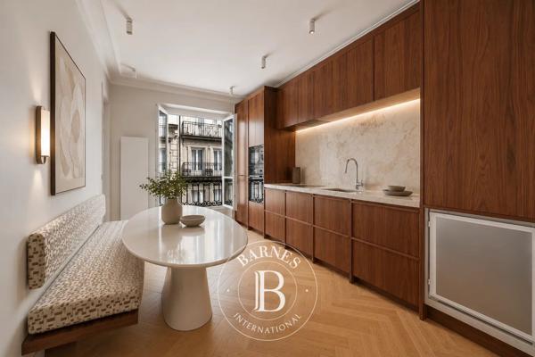 Paris 9ème, Appartement 3 Chambres -  94 m² à vendre