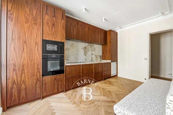 Paris 9ème, Appartement 3 Chambres -  94 m² à vendre