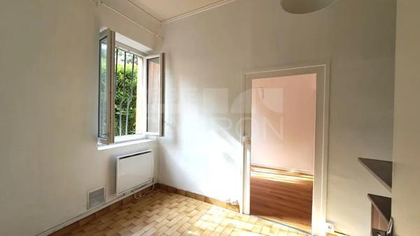 APPARTEMENT T2 A VENDRE - LYON 4EME ARRONDISSEMENT - 27 m 2 - 139 000 €