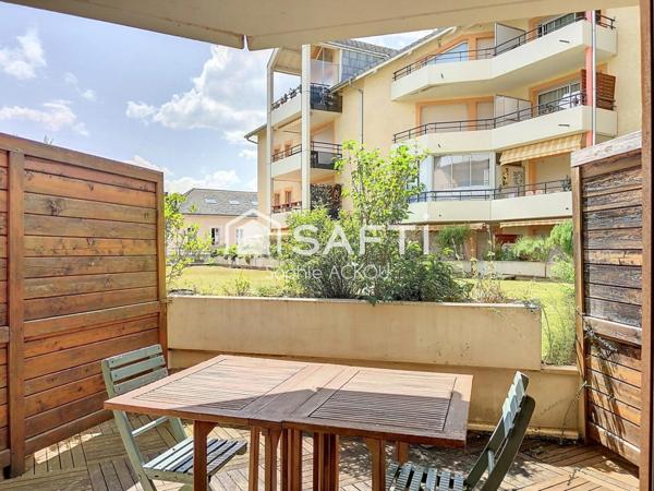 Petite pépite à deux pas du centre d' Embrun!!! Rare sur le secteur!!