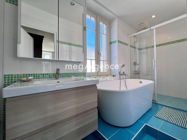 Maison à VERNON, 27200 - 8 pièces 237m²