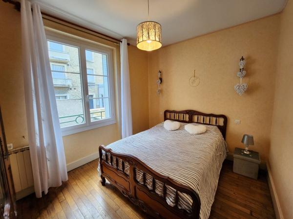 EN VENTE - NEVERS - Maison de ville 4 chambres terrain garage