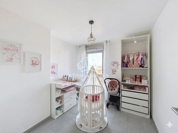 T3 VENISSIEUX BALCON + GARAGE