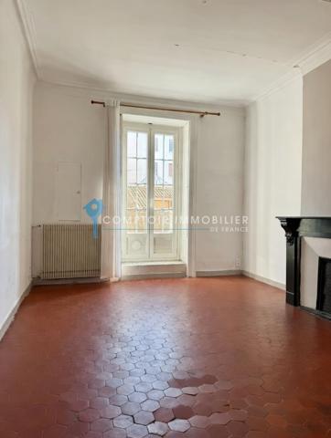 Appartement
                                                                                                                                                                                                                                                                                                                        4 pièce(s)                                                                                                                                                                                                          3 chambre(s)                                                                                                                                                                                                          85  m²
