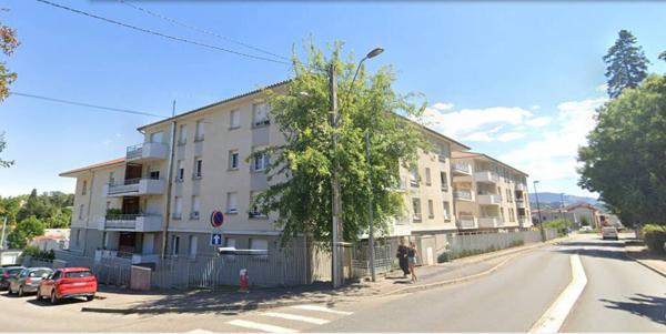 F3 SORBIERS AVEC TERRASSE PARKING ET GARAGE