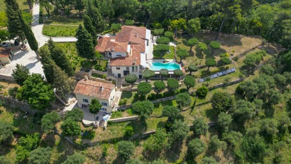 PROPRIÉTÉ D’EXCEPTION – L’ALLIANCE PARFAITE DU LUXE ET DE L’AUTHENTICITÉ