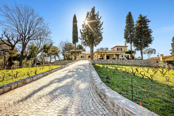 PROPRIÉTÉ D’EXCEPTION – L’ALLIANCE PARFAITE DU LUXE ET DE L’AUTHENTICITÉ