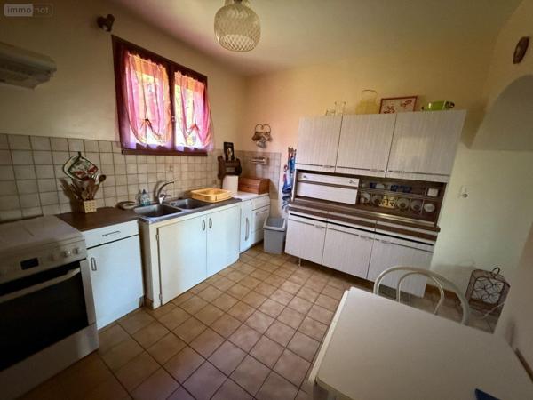 Maison à vendre à Aynac dans le Lot (46120), ref : 46030/MAIS/557