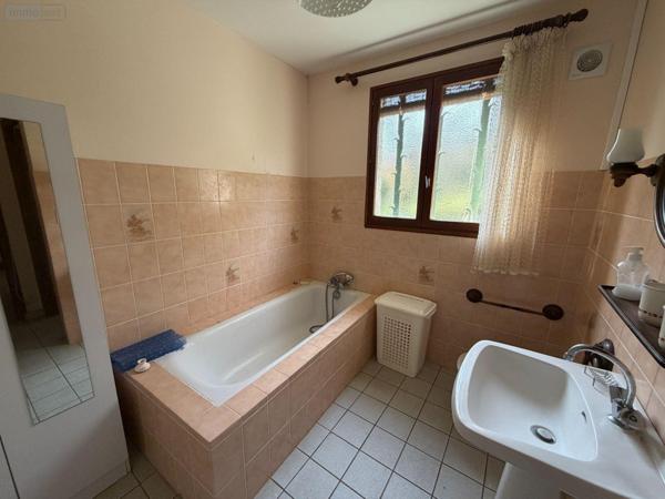 Maison à vendre à Aynac dans le Lot (46120), ref : 46030/MAIS/557