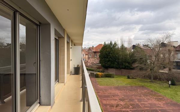 Appartement à vendre    4 pièces • 88,72 m2 Compiègne