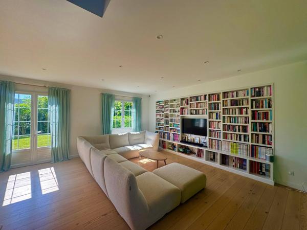 Maison 6 pièces 158m² à vendre à Montagnat 01250