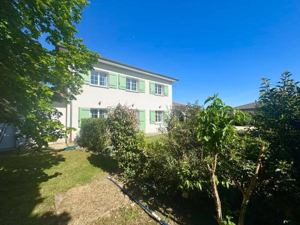 Maison 6 pièces 158m² à vendre à Montagnat 01250