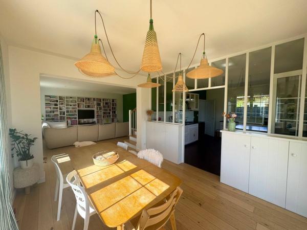Maison 6 pièces 158m² à vendre à Montagnat 01250