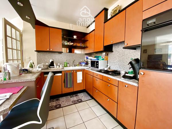 Appartement
                                                                                                                                                                                                                                                                                                                        2 pièce(s)                                                                                                                                                                                                          1 chambre(s)                                                                                                                                                                                                          64.3  m²