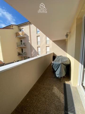 Appartement
                                                                                                                                                                                                                                                                                                                        2 pièce(s)                                                                                                                                                                                                          1 chambre(s)                                                                                                                                                                                                          64.3  m²