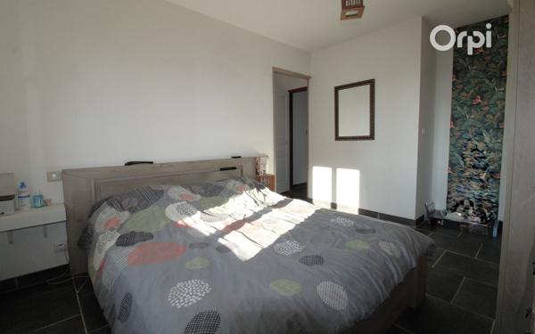 Maison à vendre    6 pièces •  Le Gua