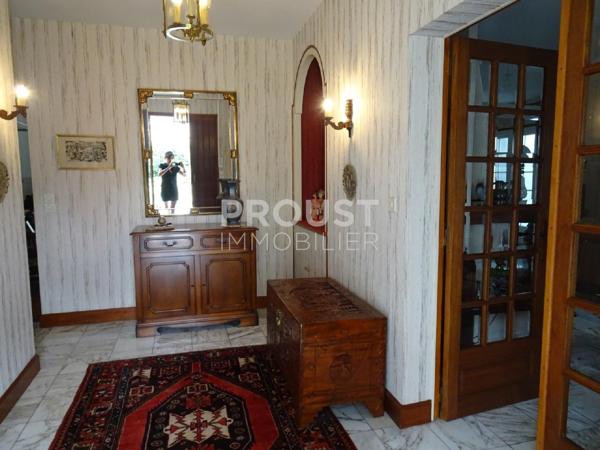 En exclusivité !! belle propriété à magné de 220 m² habitable sur un terrain de 4800 m²