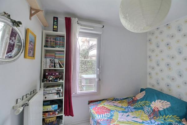 Appartement moderne de 4 pièces à Massy Atlantis avec terrasse et jardinet