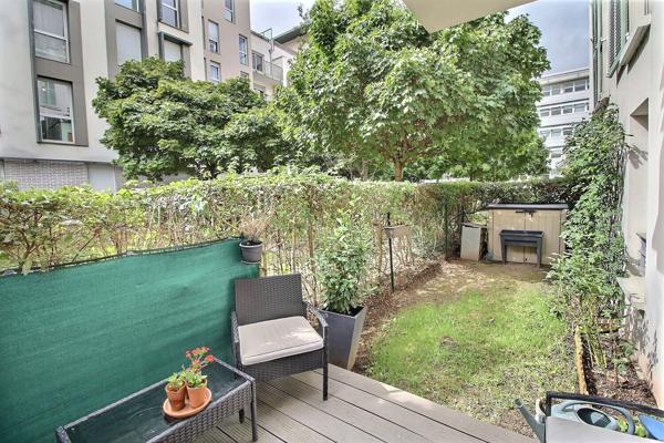 Appartement moderne de 4 pièces à Massy Atlantis avec terrasse et jardinet