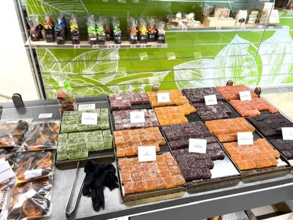 Dpt Charente (16), à vendre à COGNAC Chocolaterie