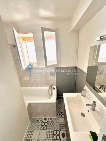 Appartement
                                                                                                                                                                                                                                                                                                                        4 pièce(s)                                                                                                                                                                                                          2 chambre(s)                                                                                                                                                                                                          67  m²