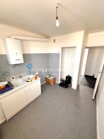Appartement
                                                                                                                                                                                                                                                                                                                        4 pièce(s)                                                                                                                                                                                                          2 chambre(s)                                                                                                                                                                                                          67  m²