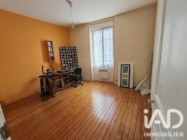 Maison à vendre 7 pièces 180 m² Bourgogne-Fresne