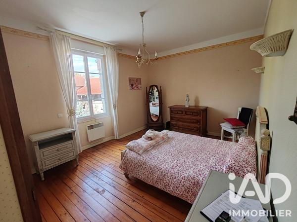 Maison à vendre 7 pièces 180 m² Bourgogne-Fresne