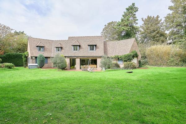 Vente Maison de luxe Croix 8 Pièces 232 m²