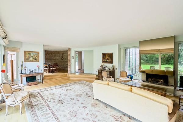 Vente Maison de luxe Croix 8 Pièces 232 m²